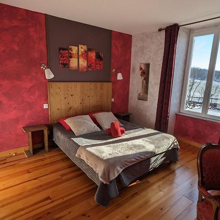 Chambres Et Tables D' Hotes Manglieu Exterior photo