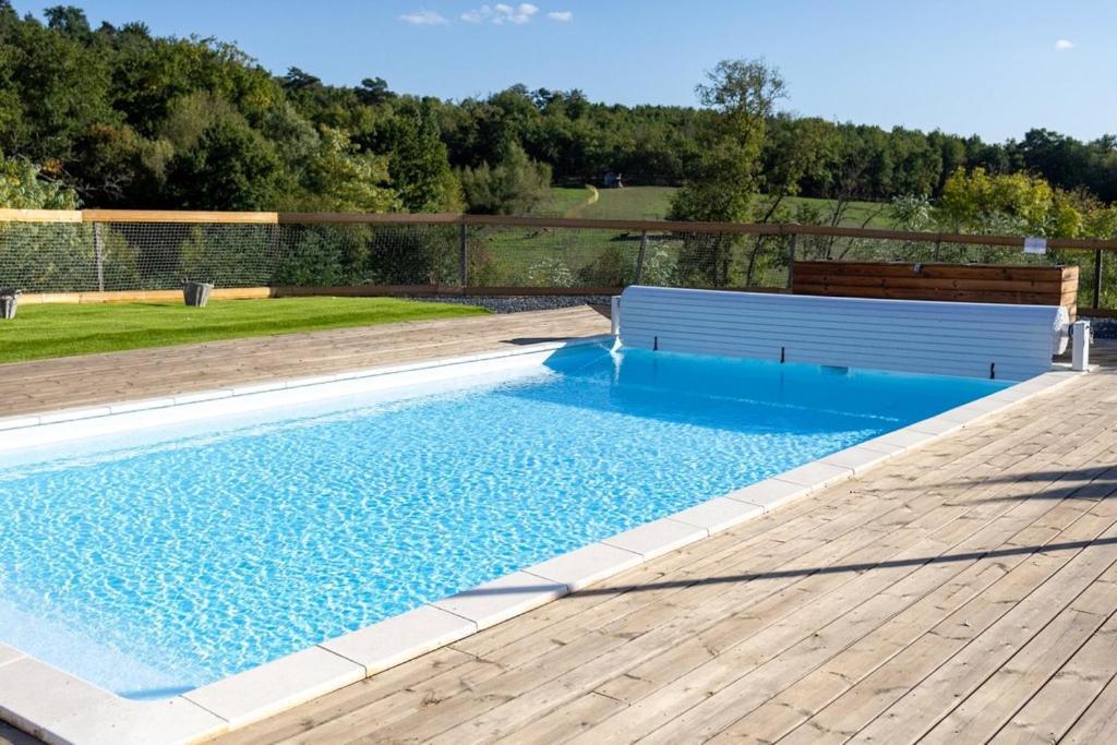 Chambres Et Tables D' Hotes Manglieu Exterior photo